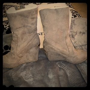 Brand new wedge boots!
